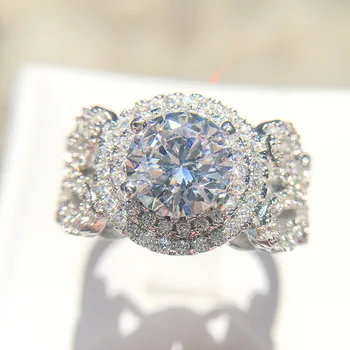 classic Geometric Micro-inlaid Temperate Zircon Engagement Ring for Female Fashion Popular Rhinestone Wedding Rings for Women
classic Geometric Micro-inlaid Temperate Zircon Engagement Ring for Female Fashion Popular Rhinestone Wedding Rings for Women