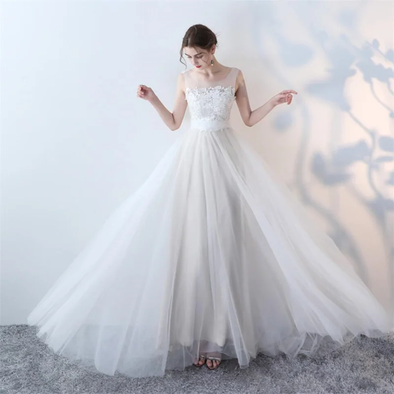 New Fashion Sweep Train Simple Wedding Dresses Lace Illusion Neck Elegant Plus Size Vestido De Noiva Summer Boho Bridal Gowns
New Fashion Sweep Train Simple Wedding Dresses Lace Illusion Neck Elegant Plus Size Vestido De Noiva Summer Boho Bridal Gowns