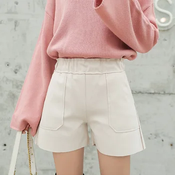 Woolen Shorts Women Autumn Winter Shorts New Wide-leg Short Pants High Waist Casual Wool Pants Female Fashion Boots Mini Shorts 
Woolen Shorts Women Autumn Winter Shorts New Wide-leg Short Pants High Waist Casual Wool Pants Female Fashion Boots Mini Shorts