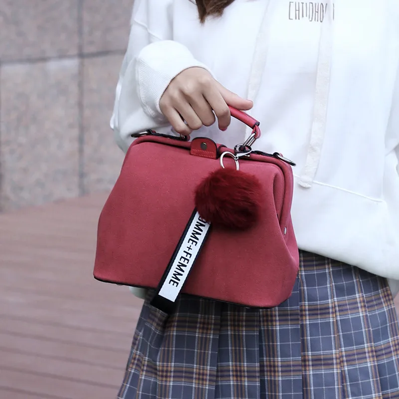 luxury PU leather Postman bag 2020 new Solid color women's handbag leisure All-match shoulder bag trend female Crossbody Bag sac
luxury PU leather Postman bag 2020 new Solid color women's handbag leisure All-match shoulder bag trend female Crossbody Bag sac
