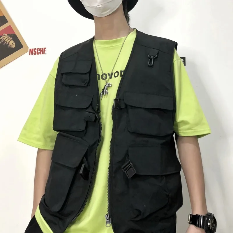 Korean version of the tooling vest multi-pocket outer wear male ins jacket summer and autumn tide brand hip-hop solid color
Korean version of the tooling vest multi-pocket outer wear male ins jacket summer and autumn tide brand hip-hop solid color