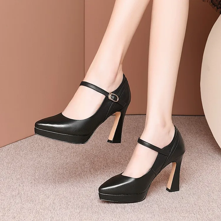 2020 Buckle-Waterproof Platform Work Shoes Chunky Semi-high Heeled Full-grain Leather inside And Pure Leather Tendon Outsole
2020 Buckle-Waterproof Platform Work Shoes Chunky Semi-high Heeled Full-grain Leather inside And Pure Leather Tendon Outsole