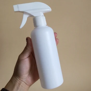 1PC 500ml Spray Bottles Sub-bottling white plastic spray bottles Spray Pump Refillable Container Empty Cosmetic Containers
1PC 500ml Spray Bottles Sub-bottling white plastic spray bottles Spray Pump Refillable Container Empty Cosmetic Containers