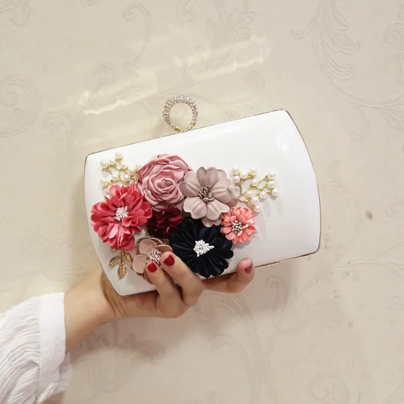 Pu Small Square Carrying Banquet Bag Korean-style Fashion Flower Diamond Set Rings Dinner Single-shoulder Crossbody Bag Fashion
Pu Small Square Carrying Banquet Bag Korean-style Fashion Flower Diamond Set Rings Dinner Single-shoulder Crossbody Bag Fashion