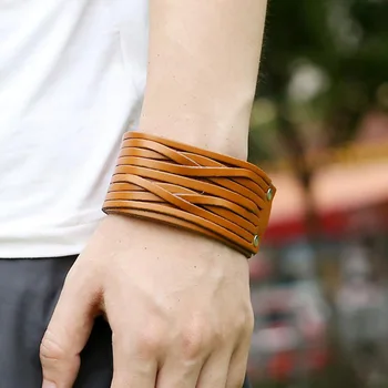 Black & Brown Genuine Leather Bracelet With Alloy Buckle Adjustable Fashion Women & Men Bracelets Jewelry Non-mainstream bangle
Black & Brown Genuine Leather Bracelet With Alloy Buckle Adjustable Fashion Women & Men Bracelets Jewelry Non-mainstream bangle