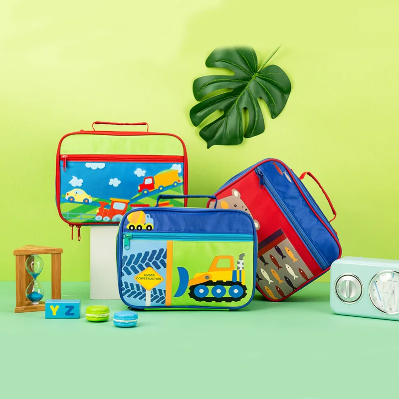 1Pcs Portable Children's Lunch Bag Oxford Cloth Large-capacity Lunch Bag Hand-held Cartoon Pattern Insulation Bag 
1Pcs Portable Children's Lunch Bag Oxford Cloth Large-capacity Lunch Bag Hand-held Cartoon Pattern Insulation Bag