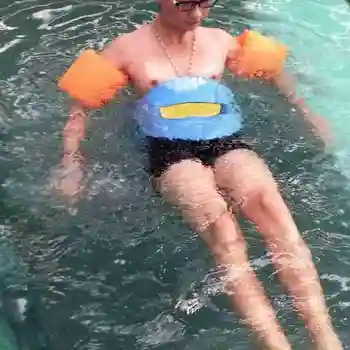 Swim Ring Board Mattress Adjustable Back Foam Swimming Learner Adult Children Tool Belted Waist Float Board Swimming Board
Swim Ring Board Mattress Adjustable Back Foam Swimming Learner Adult Children Tool Belted Waist Float Board Swimming Board