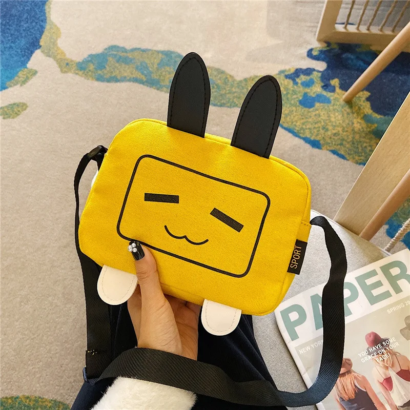 2020 new net red small cloth bag messenger bag female Korean version wild ins foreign girl shoulder canvas bag
2020 new net red small cloth bag messenger bag female Korean version wild ins foreign girl shoulder canvas bag