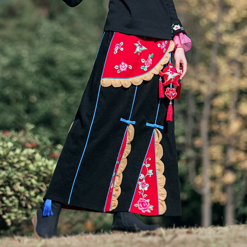 Free Shipping 2020 Autumn And Winter Long Maxi Elastic Waist Tassels Women Corduroy Chinese Style National Embroidery Skirt
Free Shipping 2020 Autumn And Winter Long Maxi Elastic Waist Tassels Women Corduroy Chinese Style National Embroidery Skirt
