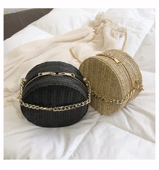 Women Fashion Round Zipper Straw Crossbody Bag Casual Beach Weaving Shoulder Bag with Detachable Chain Strap
Women Fashion Round Zipper Straw Crossbody Bag Casual Beach Weaving Shoulder Bag with Detachable Chain Strap