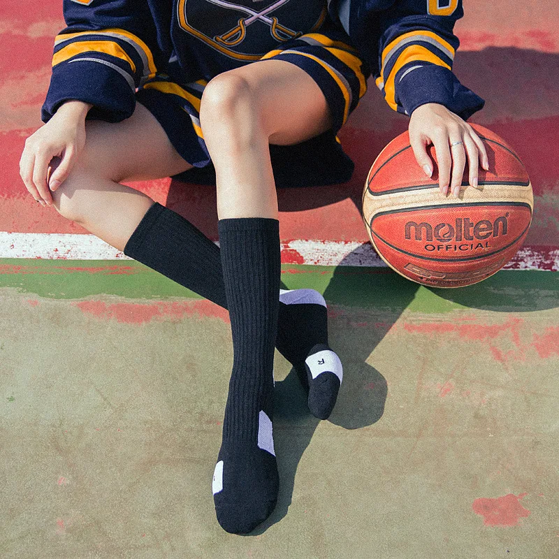 USHINE 2020 New High Professional Quality Elite Basketball Socks Men Thicker Socks Cycling Socks Outdoor Sports Soccer Socks 
USHINE 2020 New High Professional Quality Elite Basketball Socks Men Thicker Socks Cycling Socks Outdoor Sports Soccer Socks