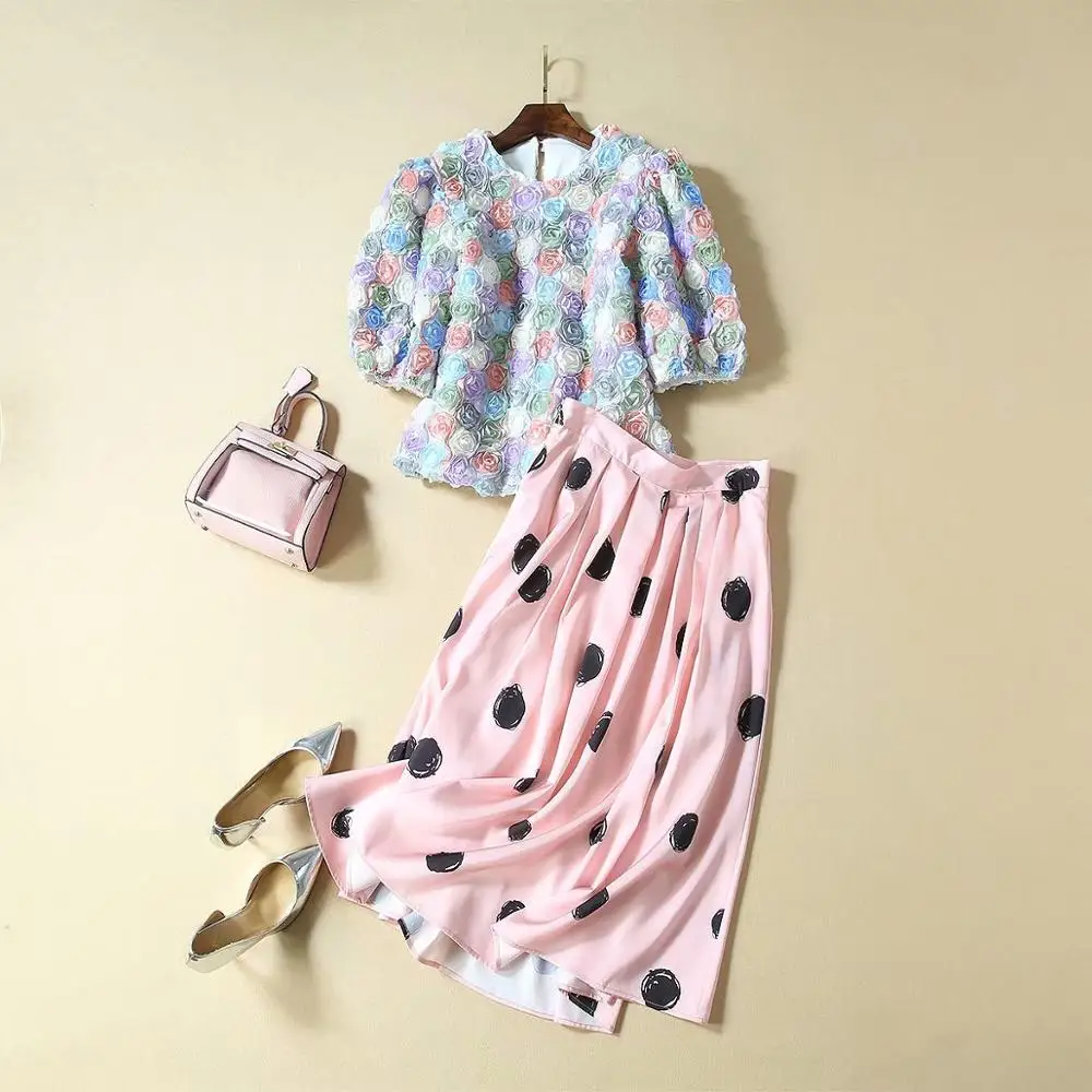 New Arrival Colorful Flower Blouse+Pink Dots Printed Skirt Skirt Set Women's Set 190925H0 
New Arrival Colorful Flower Blouse+Pink Dots Printed Skirt Skirt Set Women's Set 190925H0