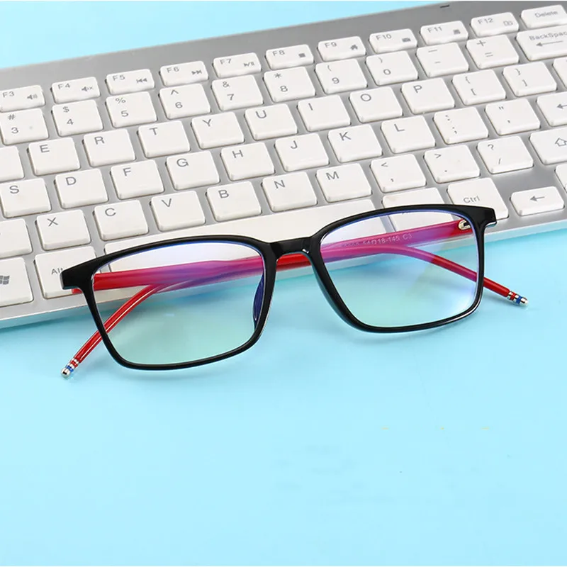 New TR90 Negative Ion Mobile Phone Computer Protective Eyeglasses Men's Myopia Optical Frame Ladies Retro Trend Spectacle Frame
New TR90 Negative Ion Mobile Phone Computer Protective Eyeglasses Men's Myopia Optical Frame Ladies Retro Trend Spectacle Frame
