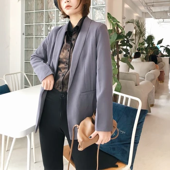 Spring and autumn women's suit casual solid color cardigan suit
Spring and autumn women's suit casual solid color cardigan suit