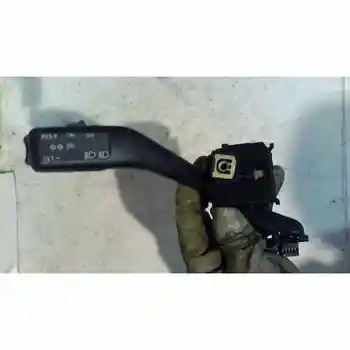 1K0953513G Command Intermittent Seat Leon (1p1) Stylance / Style
1K0953513G Command Intermittent Seat Leon (1p1) Stylance / Style