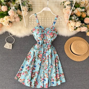 Vintage Button Boho 2020 Floral Print Spaghetti Strap Summer Short Dress Party Casual slim sexy A-Line Women Beach Holiday dress 
Vintage Button Boho 2020 Floral Print Spaghetti Strap Summer Short Dress Party Casual slim sexy A-Line Women Beach Holiday dress