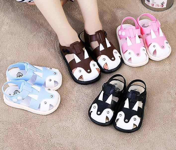 New cartoon baby children's sandals anti-skid toddler shoes summer soft bottom casual boys and girls sandals
New cartoon baby children's sandals anti-skid toddler shoes summer soft bottom casual boys and girls sandals