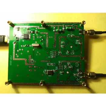 Simple RF Spectrum Analyzer Tracking Generator 33MHz-4400MHz D6 V2.03B ADF4351 VFO Source
Simple RF Spectrum Analyzer Tracking Generator 33MHz-4400MHz D6 V2.03B ADF4351 VFO Source