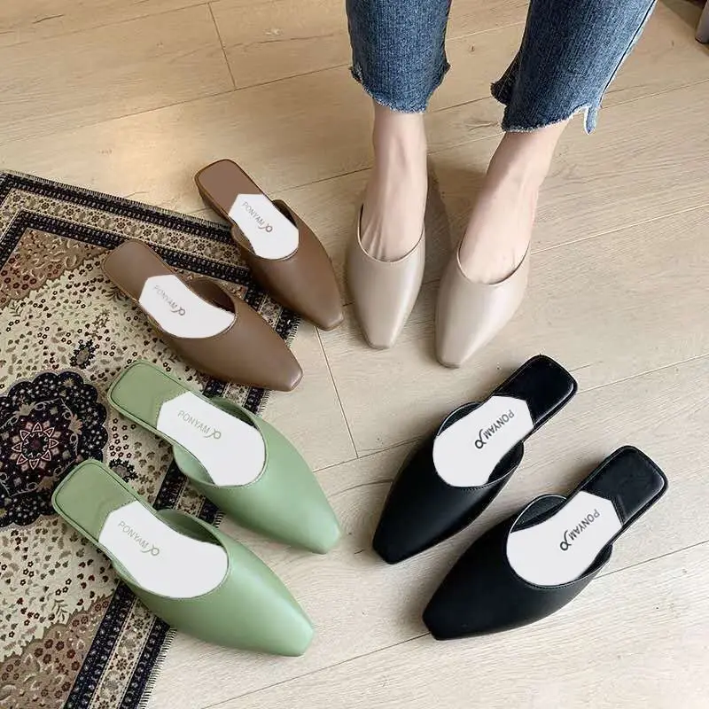 2020 Fashion Pointed Toe Mules Summer Women Slippers Candy Color Flats Slip-on Holiday Ladies Sandals Slides Rubber Women Shoes
2020 Fashion Pointed Toe Mules Summer Women Slippers Candy Color Flats Slip-on Holiday Ladies Sandals Slides Rubber Women Shoes