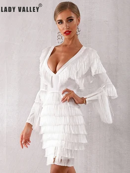 Heavy crafts contrast color stitching fringed V-neck waist tight skinny dress ladies spring sexy package hip party
Heavy crafts contrast color stitching fringed V-neck waist tight skinny dress ladies spring sexy package hip party