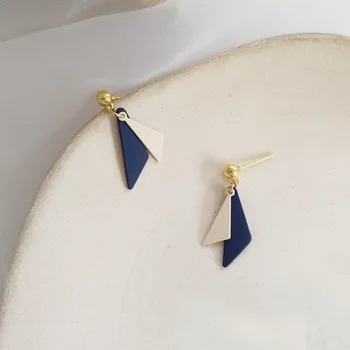 S925 Silver Needle Japanese Korean Elegant Simple Ear Stud Geometry Triangular Baking Varnish Contrast Color Earrings Small Cool
S925 Silver Needle Japanese Korean Elegant Simple Ear Stud Geometry Triangular Baking Varnish Contrast Color Earrings Small Cool