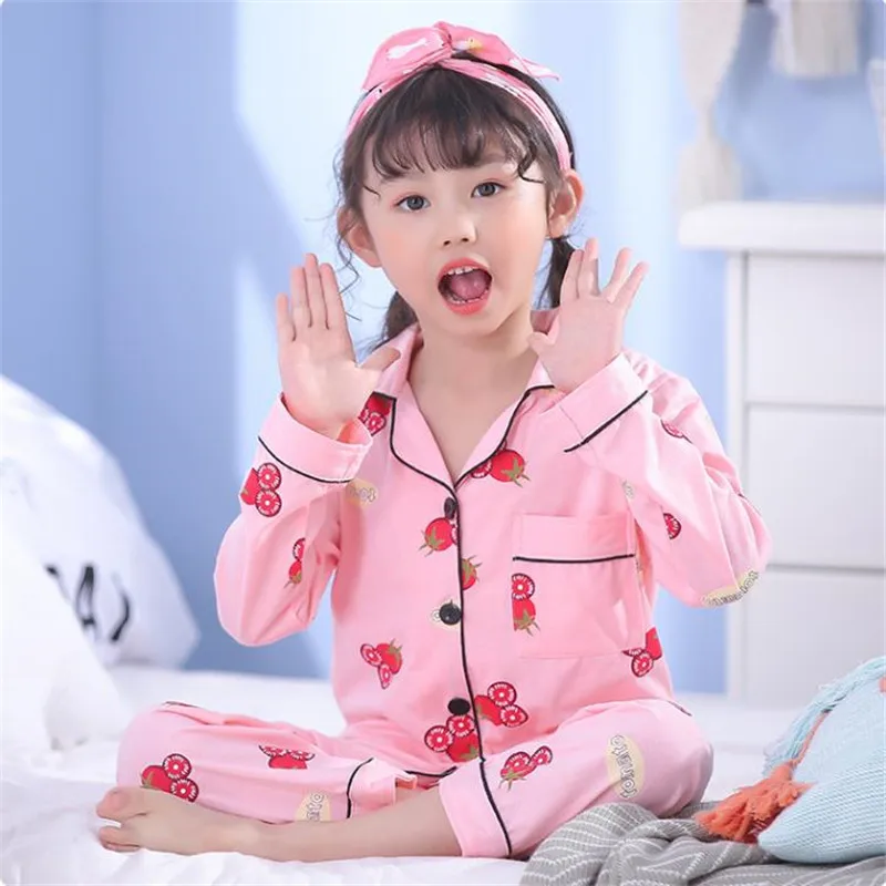 New comfortable pajamas fashion satin pajamas set boy casual silk pajamas 3-14 years old children long sleeve tops pajamas set
New comfortable pajamas fashion satin pajamas set boy casual silk pajamas 3-14 years old children long sleeve tops pajamas set