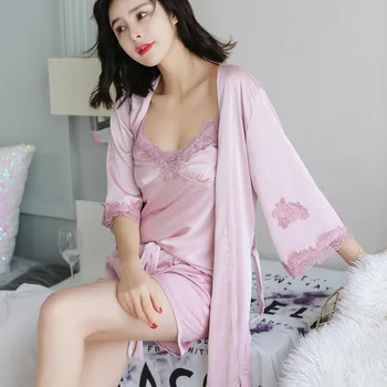 Women's nightgown strap shorts pajamas women long-sleeved robe simulation silk sexy belt chest pad home service three-piece suit
Women's nightgown strap shorts pajamas women long-sleeved robe simulation silk sexy belt chest pad home service three-piece suit