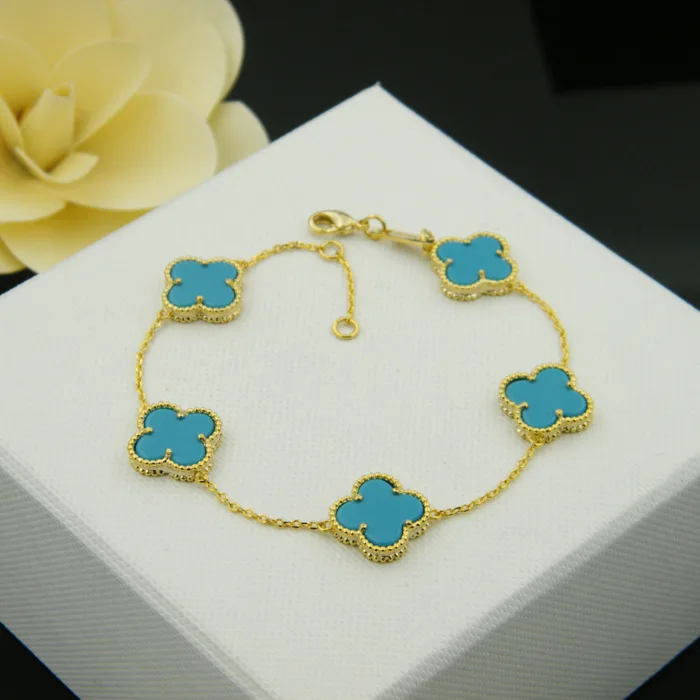 Best selling personality fashion pop bracelet exquisite four-leaf clover natural jewelry to send gifts for lovers 2019 new hot
Best selling personality fashion pop bracelet exquisite four-leaf clover natural jewelry to send gifts for lovers 2019 new hot
