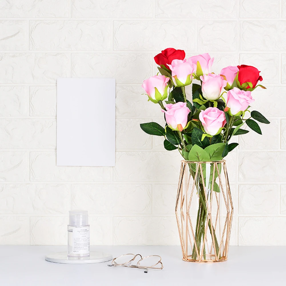 Transparent Metal Shelf Simple Inserter Bouquet Hydroponics Plants Desktop Flower Glass Vase Decoration Home Luxurious Nordic
Transparent Metal Shelf Simple Inserter Bouquet Hydroponics Plants Desktop Flower Glass Vase Decoration Home Luxurious Nordic
