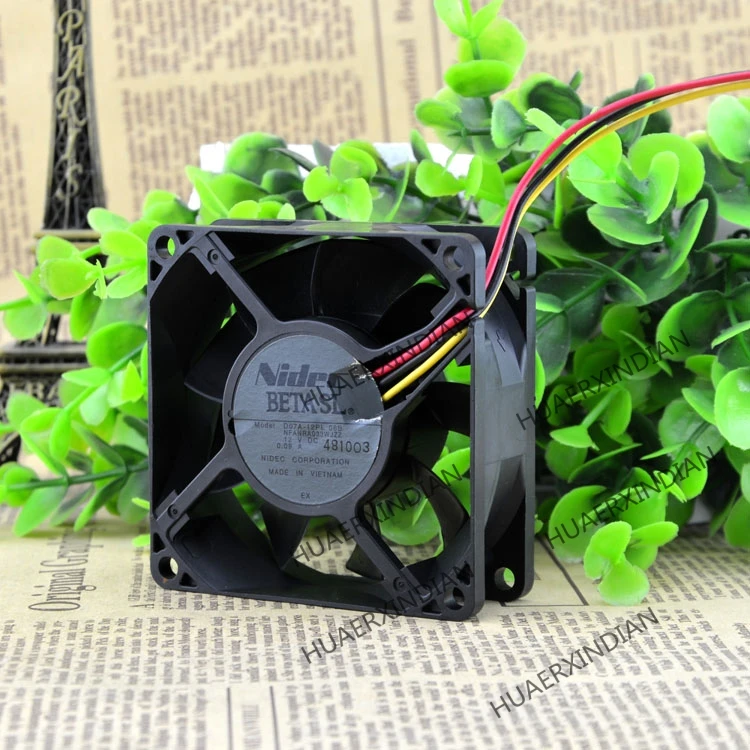 Original NEW D07A-12PL 06B 12V 0.09A 7CM 7025 3 wires Motor protection cooling Fan
Original NEW D07A-12PL 06B 12V 0.09A 7CM 7025 3 wires Motor protection cooling Fan