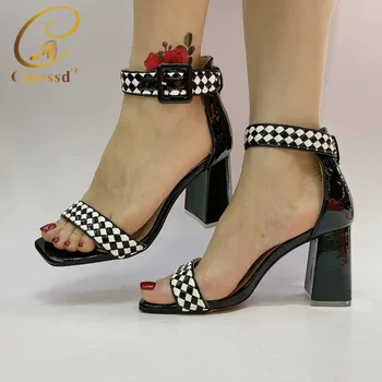 Latest Black African Women Shoes Decorated with Rhinestone Italy Women Shoe for Party Italian Women Summer Sexy High Heels Pumps 
Latest Black African Women Shoes Decorated with Rhinestone Italy Women Shoe for Party Italian Women Summer Sexy High Heels Pumps