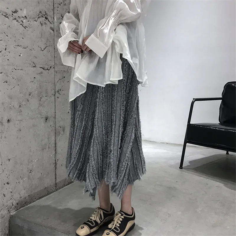 Alien Kitty 2019 Solid High Waist Streetwear Irregular Autumn Winter Brief Regular High Quality Simple Fresh A-Line Long Skirts
Alien Kitty 2019 Solid High Waist Streetwear Irregular Autumn Winter Brief Regular High Quality Simple Fresh A-Line Long Skirts