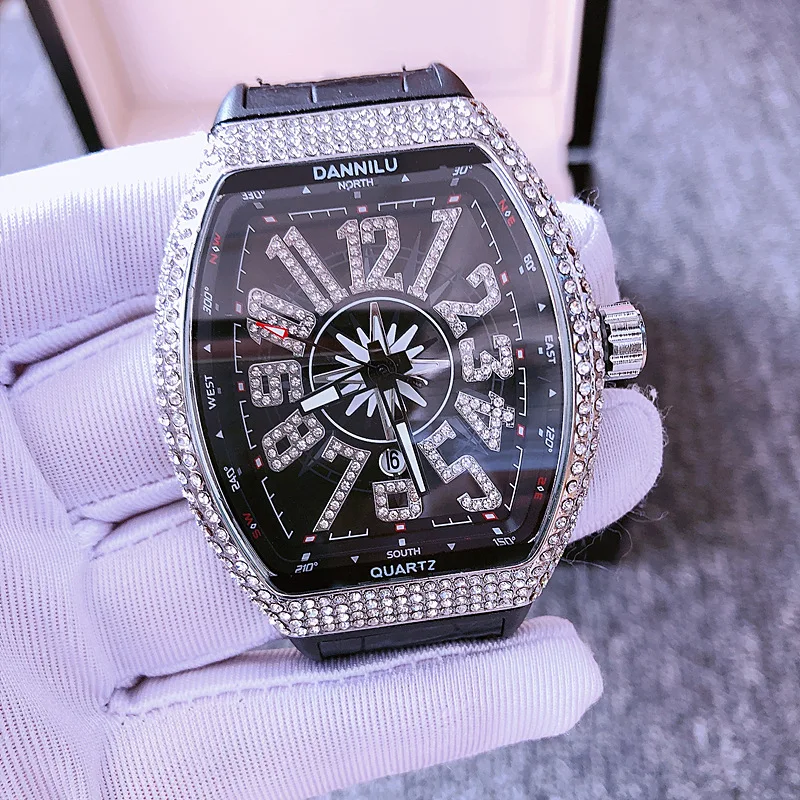 Big dail Watch Men Diamond Gold Black brand Mens Watches Top Brand Luxury Military women Wrist Watch zegarek meski montre homme
Big dail Watch Men Diamond Gold Black brand Mens Watches Top Brand Luxury Military women Wrist Watch zegarek meski montre homme
