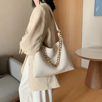Fashion bucket bag female 2020 new net red large capacity simple messenger bag female wild ins western style shoulder bag
Fashion bucket bag female 2020 new net red large capacity simple messenger bag female wild ins western style shoulder bag