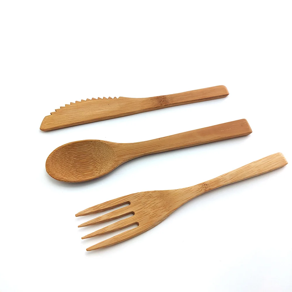 3Pcs/set Bamboo Cutlery Set Wooden Dinnerware High-quality Flatware Set Travel Tableware Set Dinner Knife Fork Spoon
3Pcs/set Bamboo Cutlery Set Wooden Dinnerware High-quality Flatware Set Travel Tableware Set Dinner Knife Fork Spoon