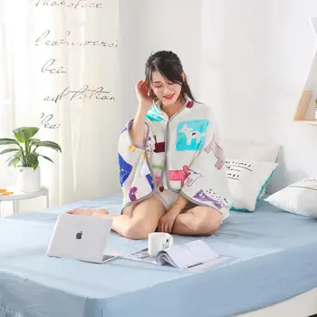 Soft Plush Flannel Shawl With Buttons Cape Home Clothes Throw Blanket for Bed Sofa Home Textile Fashion Cape Blanket 130x170cm
Soft Plush Flannel Shawl With Buttons Cape Home Clothes Throw Blanket for Bed Sofa Home Textile Fashion Cape Blanket 130x170cm