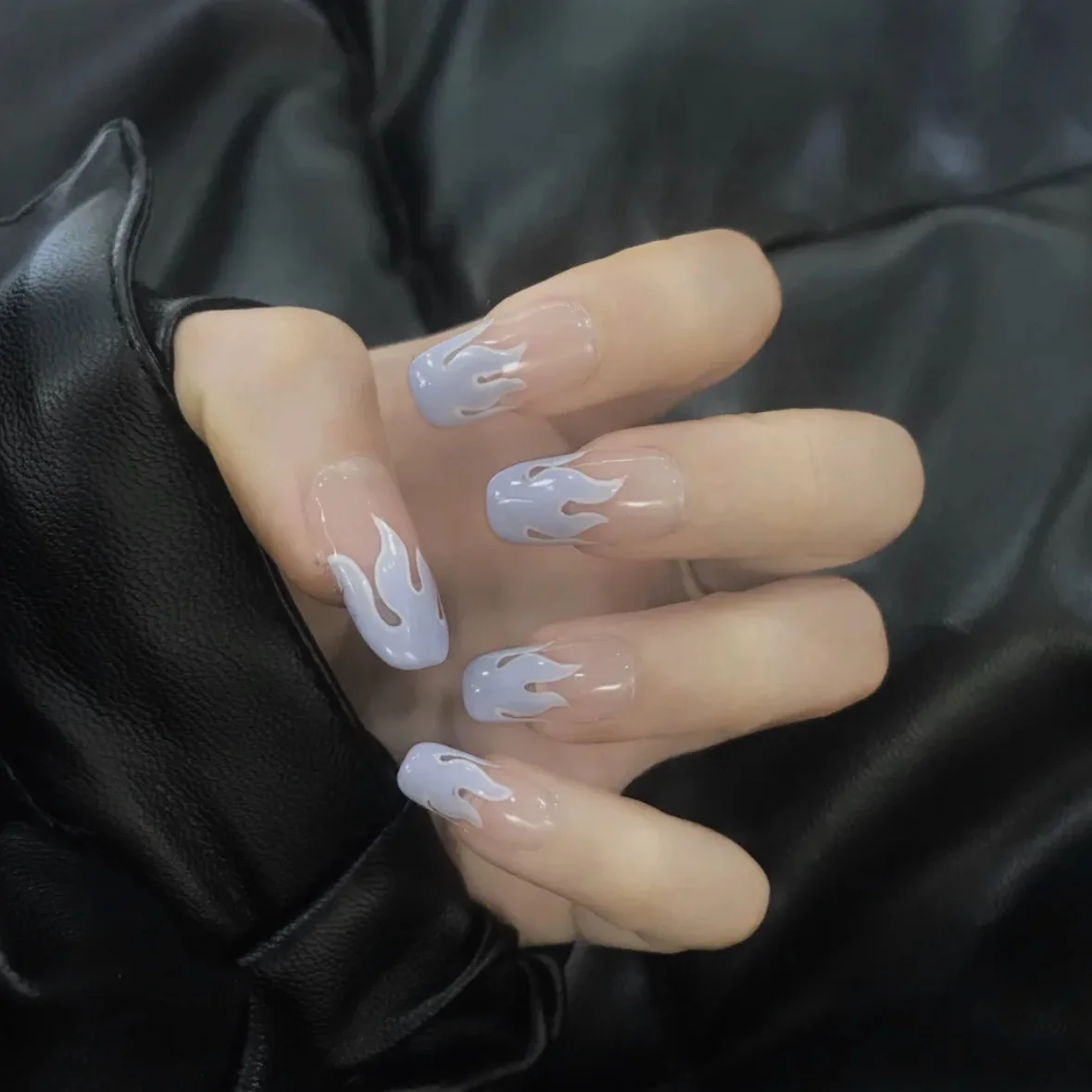 24pcs French Ballerina Fake Nail Nail-painted Fashion Finished Nail Patch Full Cover False Nail Nail Art Accessories BY11
24pcs French Ballerina Fake Nail Nail-painted Fashion Finished Nail Patch Full Cover False Nail Nail Art Accessories BY11