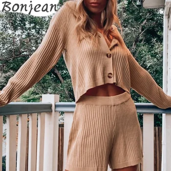 BONJEAN 2020 Autumn Winter Solid Basic Ribbed Knitting Women's Two Piece Set Triple Breasted Tops Shorts Set Lady Suit
BONJEAN 2020 Autumn Winter Solid Basic Ribbed Knitting Women's Two Piece Set Triple Breasted Tops Shorts Set Lady Suit