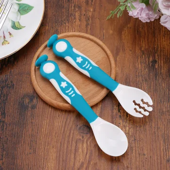 1 Set Plastic Baby Spoon and Fork Feeding Tableware Practice Feeding Tools for Infant Baby (Misty Blue + Storage Box)
1 Set Plastic Baby Spoon and Fork Feeding Tableware Practice Feeding Tools for Infant Baby (Misty Blue + Storage Box)