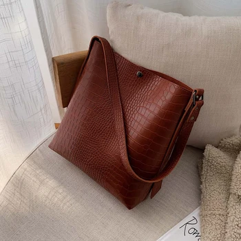 Vintage British Style Crocodile Pattern Bucket Bag 2020 New OL Wild Simple Fashion Handbag Stone Pattern Shoulder Bag Bucket Bag
Vintage British Style Crocodile Pattern Bucket Bag 2020 New OL Wild Simple Fashion Handbag Stone Pattern Shoulder Bag Bucket Bag
