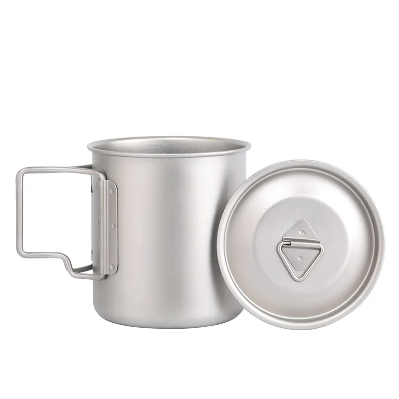 Outdoor Titanium Cup Mug Handgrip Eco-friendly Titanium Cup 420ml Dirnk ware Ultralight Portable with Lid Metal Coffee Mug
Outdoor Titanium Cup Mug Handgrip Eco-friendly Titanium Cup 420ml Dirnk ware Ultralight Portable with Lid Metal Coffee Mug