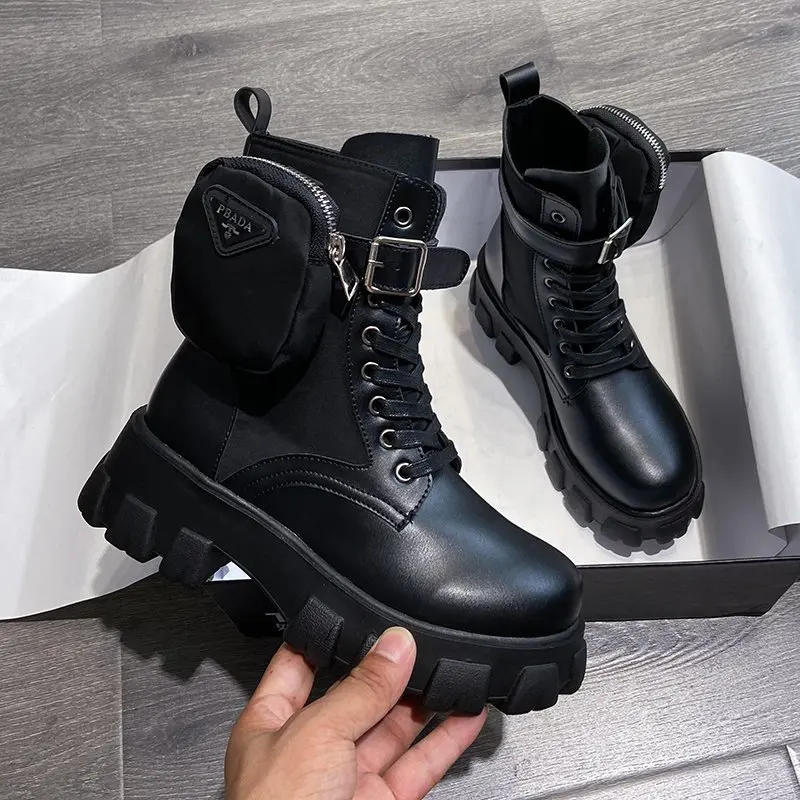 Autumn Winter Shoes Motorcycle Ankle Wallet Combat Boots for Women Platform Artificial Leather Chunky Block Heel Shoes Ladies
Autumn Winter Shoes Motorcycle Ankle Wallet Combat Boots for Women Platform Artificial Leather Chunky Block Heel Shoes Ladies