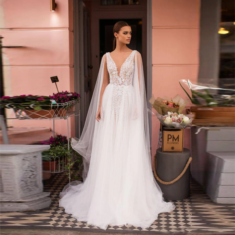 

2022 New V-neck Sheer Bodice Applique Lace Backless Wedding Dresses Tulle Sweep Train Bridal Gowns vestido de noiva mariage