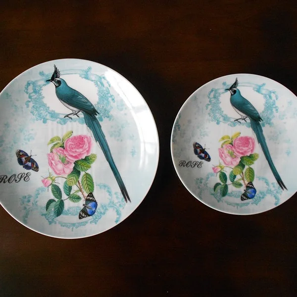 Creative Porcelain Plate Set Souvenir Flower Bird Butterfly Collection Home Hotel Decorative Tourist Dishes
Creative Porcelain Plate Set Souvenir Flower Bird Butterfly Collection Home Hotel Decorative Tourist Dishes