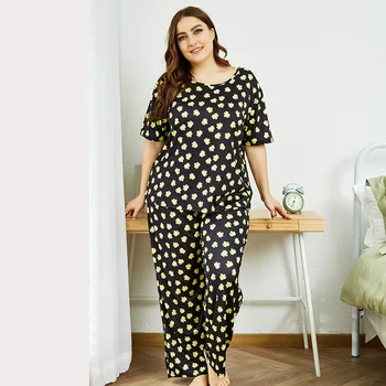 Plus size home service fat ladies plus size home service two-piece printed short-sleeved trousers pajamas
Plus size home service fat ladies plus size home service two-piece printed short-sleeved trousers pajamas