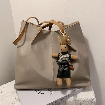 Waterproof Oxford Women Shoulder Bag 2020 Casual Office Tote Bag Branded Designer Handbags With Rabbit Toy Solid Simple Fashion 
Waterproof Oxford Women Shoulder Bag 2020 Casual Office Tote Bag Branded Designer Handbags With Rabbit Toy Solid Simple Fashion