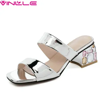 VINLLE 2020 Rhinestone Square Heel Slip on Ladies Shoes PU Leather Summer Slingback Women Pumps Fashion Sandals Big Size 34-43
VINLLE 2020 Rhinestone Square Heel Slip on Ladies Shoes PU Leather Summer Slingback Women Pumps Fashion Sandals Big Size 34-43