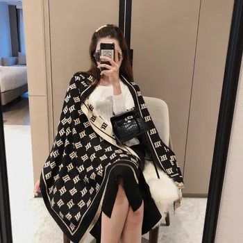 New European cashmere double face scarf for women in autumn and winter 2020 Letter print fashionable and thick warm large shawl
New European cashmere double face scarf for women in autumn and winter 2020 Letter print fashionable and thick warm large shawl