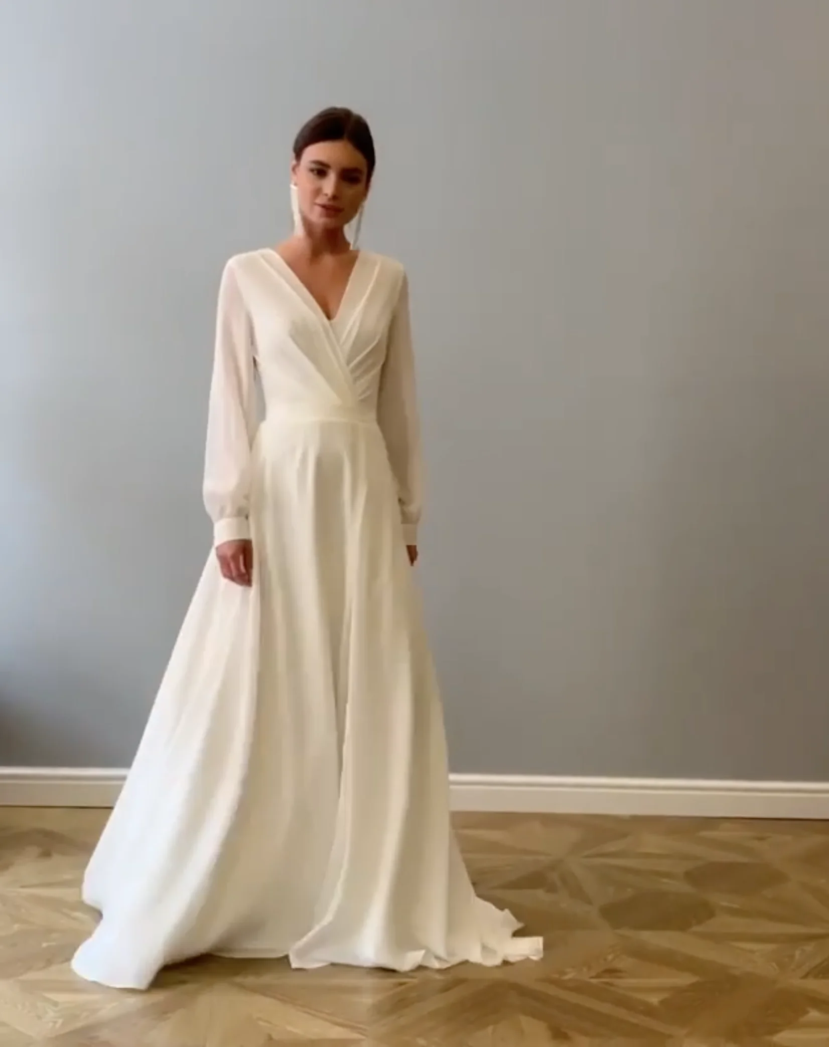 vestido de noiva simples de manga longa