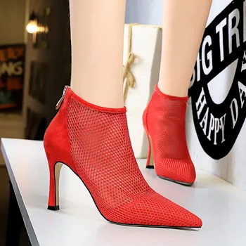 2020 Women Fetish Stripper Sandals Short Ankle Boots 10.5cm High Heels Zip Prom Red Gladiator Embroider Summer Mesh Red Shoes
2020 Women Fetish Stripper Sandals Short Ankle Boots 10.5cm High Heels Zip Prom Red Gladiator Embroider Summer Mesh Red Shoes